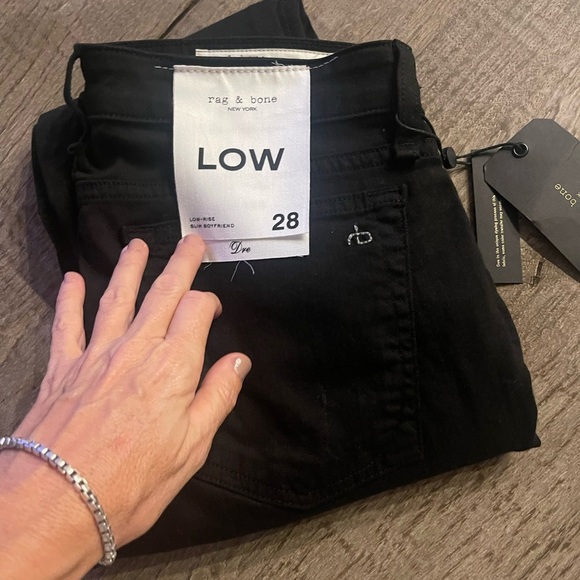 Rag & Bone Dre Low Rise Slim Boyfriend Jeans in Black. - Picture 8 of 10